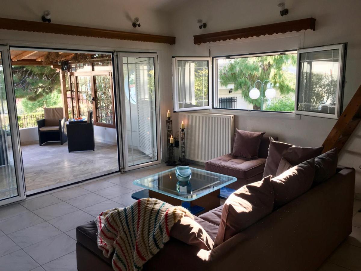 Beautiful beach house Gerakini Exterior foto