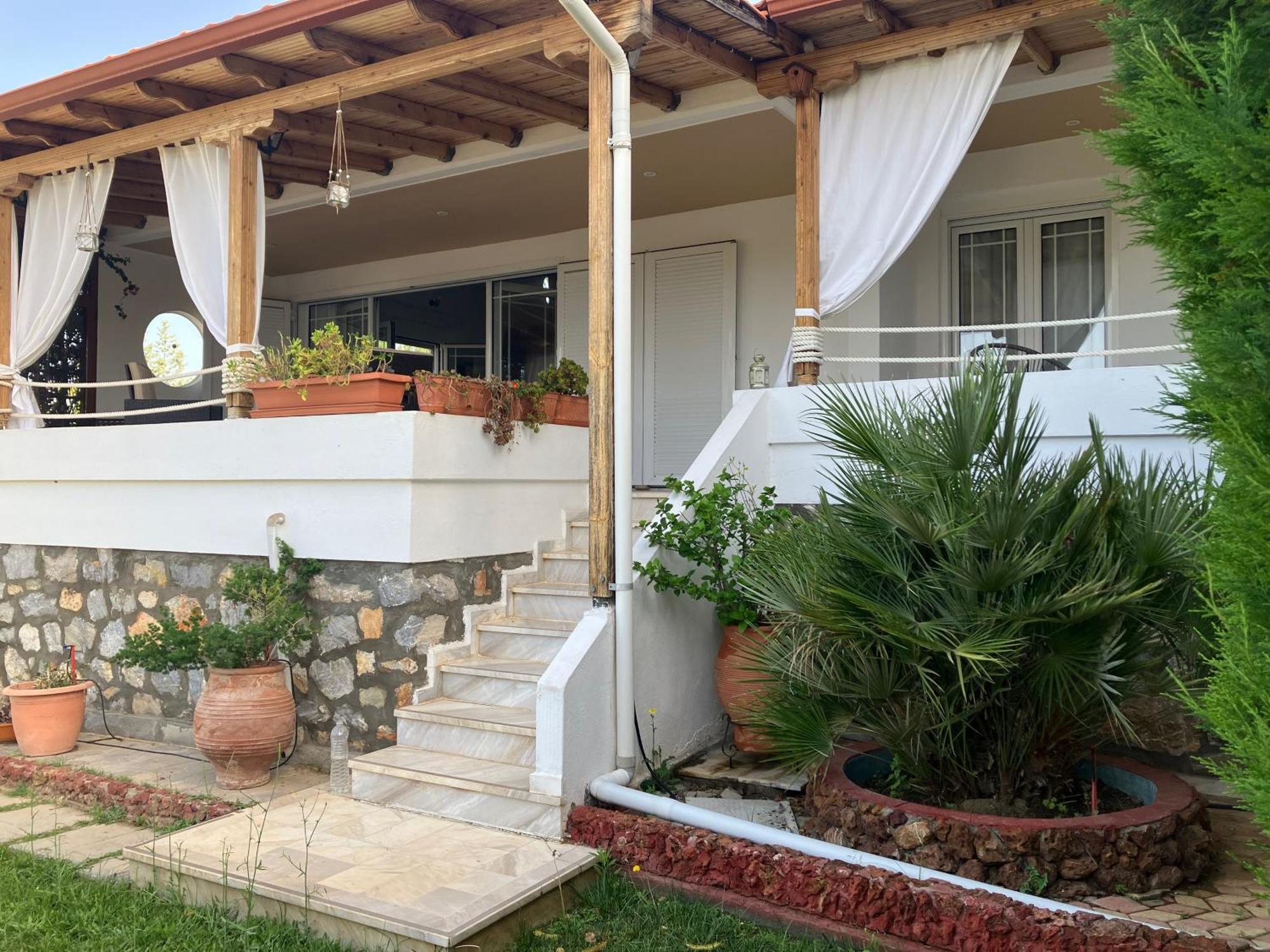 Beautiful beach house Gerakini Exterior foto